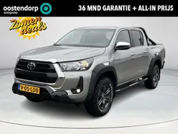 Grijs Gebruikt 2024 Toyota HiLux Premium Pickup | € 56.900