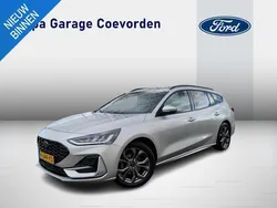 Grijs Gebruikt 2022 Ford Focus ST-Line X Stationwagen | € 23.950 (Eerlijke prijs)