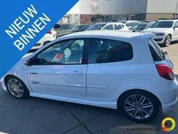 Wit Gebruikt 2010 Renault Clio II GT Hatchback | € 4.950 (Eerlijke prijs)