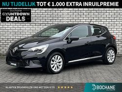 Zwart Gebruikt 2020 Renault Clio V Intens Hatchback | € 15.220 (Eerlijke prijs)