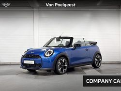 Icy sunshine blue (c6l) (licht blauw) Nieuw 2025 Mini Cooper Cabriolet Favoured Cabriolet | € 48.700 (Eerlijke prijs)