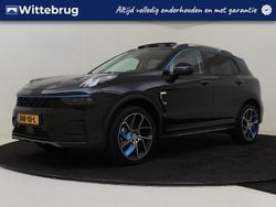 Zwart Gebruikt 2023 Lynk & Co 01 SUV | € 26.425 (Eerlijke prijs)