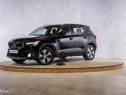 Zwart Gebruikt 2022 Volvo XC40 Plus SUV | € 31.990 (Goede deal)