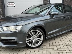 Grijs Gebruikt 2014 Audi A3 Ambition Sedan | € 14.495 (Eerlijke prijs)