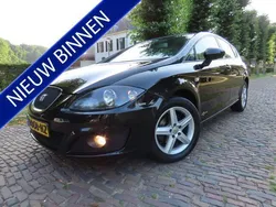 Zwart, metallic lak Gebruikt 2012 Seat Leon Copa Hatchback | € 2.950 (Eerlijke prijs)