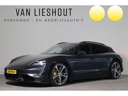 Grijs (metallic) Gebruikt 2023 Porsche Taycan Turbo S Sport Sedan | € 109.900