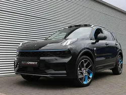 Zwart Gebruikt 2023 Lynk & Co 01 SUV | € 26.950 (Eerlijke prijs)