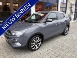 Grijs Gebruikt 2016 Ssangyong (KGM) Tivoli Quartz SUV | € 7.699