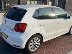 Wit Gebruikt 2017 VW Polo Comfortline Hatchback | € 9.950 (Goede deal)