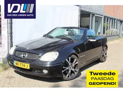 Zwart Gebruikt 2017 Mercedes SLK200 Cabriolet | € 4.950