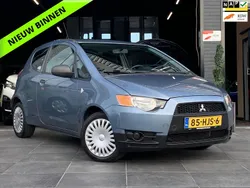 Blauw Gebruikt 2008 Mitsubishi Colt Inform Hatchback | € 3.744 (Iets duurder)