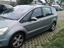 Grijs Gebruikt 2008 Ford S-MAX S MPV | € 2.450 (Eerlijke prijs)
