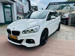 Wit Gebruikt 2015 BMW 220 M Sport Stationwagen | € 16.999