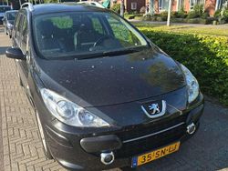 Zwart Gebruikt 2006 Peugeot 307 MPV | € 1.100 (Goede deal)