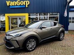 Bruin Gebruikt 2021 Toyota C-HR Executive SUV | € 24.995 (Iets duurder)