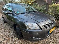 Gebruikt 2006 Toyota Avensis Stationwagen | € 1.500 (Goede deal)