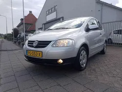 Zilver Gebruikt 2010 VW Fox Trendline Hatchback | € 1.699 (Eerlijke prijs)