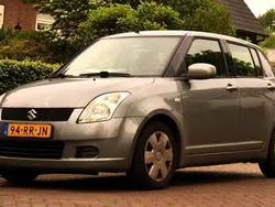 Grijs Gebruikt 2005 Suzuki Swift GLS Hatchback | € 2.750