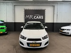 Wit Gebruikt 2012 Chevrolet Aveo LT Hatchback | € 2.250 (Eerlijke prijs)