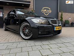Zwart Gebruikt 2005 BMW 330 M Sport Sedan | € 9.950 (Goede deal)