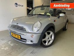 Grijs, metallic lak Gebruikt 2007 Mini Cooper Cabriolet Chili Cabriolet | € 3.795 (Eerlijke prijs)