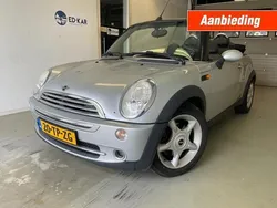 Grijs, metallic lak Gebruikt 2007 Mini Cooper Cabriolet Chili Cabriolet | € 3.795 (Iets duurder)