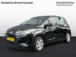 Zwart Gebruikt 2024 Hyundai i10 Comfort Hatchback | € 16.900 (Eerlijke prijs)
