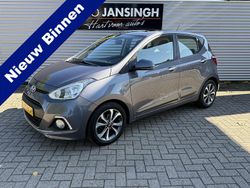 Grijs Gebruikt 2015 Hyundai i10 Hatchback | € 9.450 (Eerlijke prijs)
