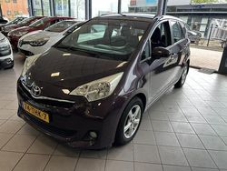 Paars Gebruikt 2012 Toyota Verso-S MPV | € 9.950 (Eerlijke prijs)