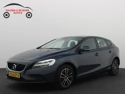 Blauw Gebruikt 2018 Volvo V40 Stationwagen | € 17.183 (Eerlijke prijs)