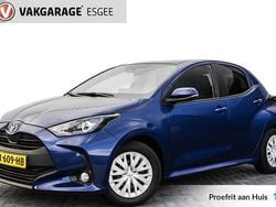 Blauw Gebruikt 2022 Toyota Yaris Active Hatchback | € 16.940 (Eerlijke prijs)
