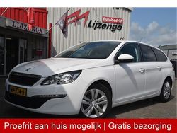 Wit, metallic lak Gebruikt 2015 Peugeot 308 Stationwagen | € 7.999 (Eerlijke prijs)