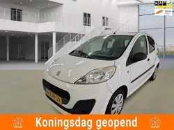 Wit Gebruikt 2013 Peugeot 107 Access Hatchback | € 3.450 (Eerlijke prijs)
