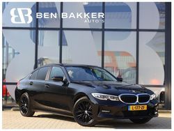 Zwart Gebruikt 2020 BMW 320 Executive Sedan | € 26.900 (Goede deal)