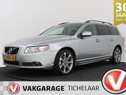 Grijs Gebruikt 2013 Volvo V70 Momentum Stationwagen | € 15.399 (Eerlijke prijs)