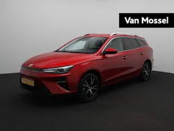 Rood, metallic lak Gebruikt 2022 MG MG5 EV Luxury Stationwagen | € 19.495 (Eerlijke prijs)
