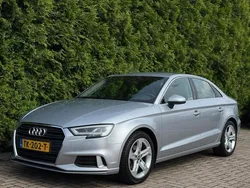 Grijs Gebruikt 2018 Audi A3 Sport Sedan | € 16.890 (Eerlijke prijs)