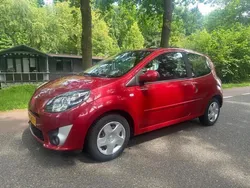 Rood Gebruikt 2009 Renault Twingo Dynamique Hatchback | € 2.250 (Eerlijke prijs)