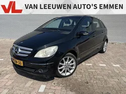Zwart, metallic lak Gebruikt 2007 Mercedes B150 MPV | € 2.948 (Eerlijke prijs)