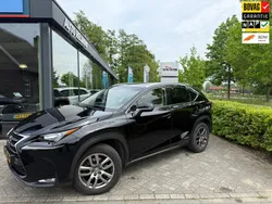 Zwart Gebruikt 2015 Lexus NX300h Luxury Line SUV | € 19.500 (Iets duurder)