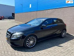 Zwart Gebruikt 2013 Mercedes A180 Ambition Hatchback | € 7.950 (Super prijs)