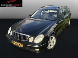 Zwart, metallic lak Gebruikt 2004 Mercedes E500 Elegance Stationwagen | € 8.949