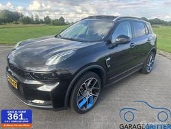 Zwart Gebruikt 2023 Lynk & Co 01 SUV | € 26.950 (Eerlijke prijs)