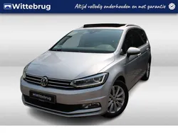 Grijs Gebruikt 2017 VW Touran Highline MPV | € 23.950 (Eerlijke prijs)