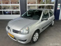 Grijs Gebruikt 2006 Renault Clio II Campus Hatchback | € 850 (Goede deal)
