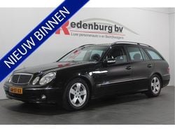 Zwart Gebruikt 2006 Mercedes 220 Avantgarde Stationwagen | € 3.945