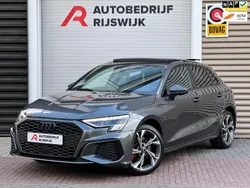 Grijs Gebruikt 2021 Audi A3 Hatchback | € 29.950