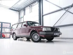 Rood Gebruikt 1993 Volvo 240 Stationwagen | € 13.240