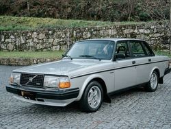 Zilver Gebruikt 1982 Volvo 244 Sedan | € 32.998