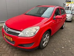 Rood Gebruikt 2007 Opel Astra Business Stationwagen | € 1.450 (Eerlijke prijs)
